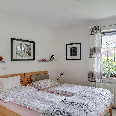 Cosy Apartment In Oed Hling With Garden Mauer bei Amstetten Exterior foto
