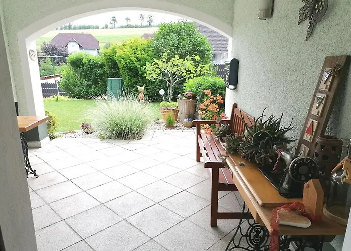 Cosy Apartment In Oed Hling With Garden